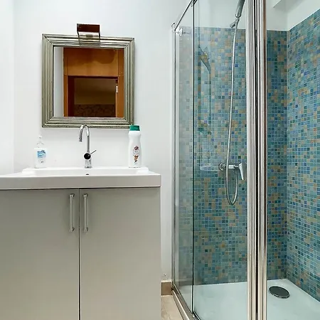 Nueva Suecia 716 Apartman *