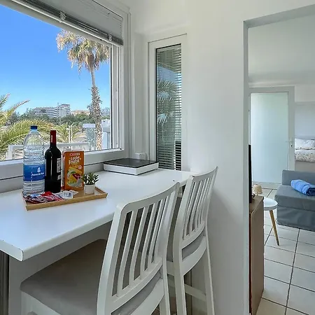Nueva Suecia 716 Appartement